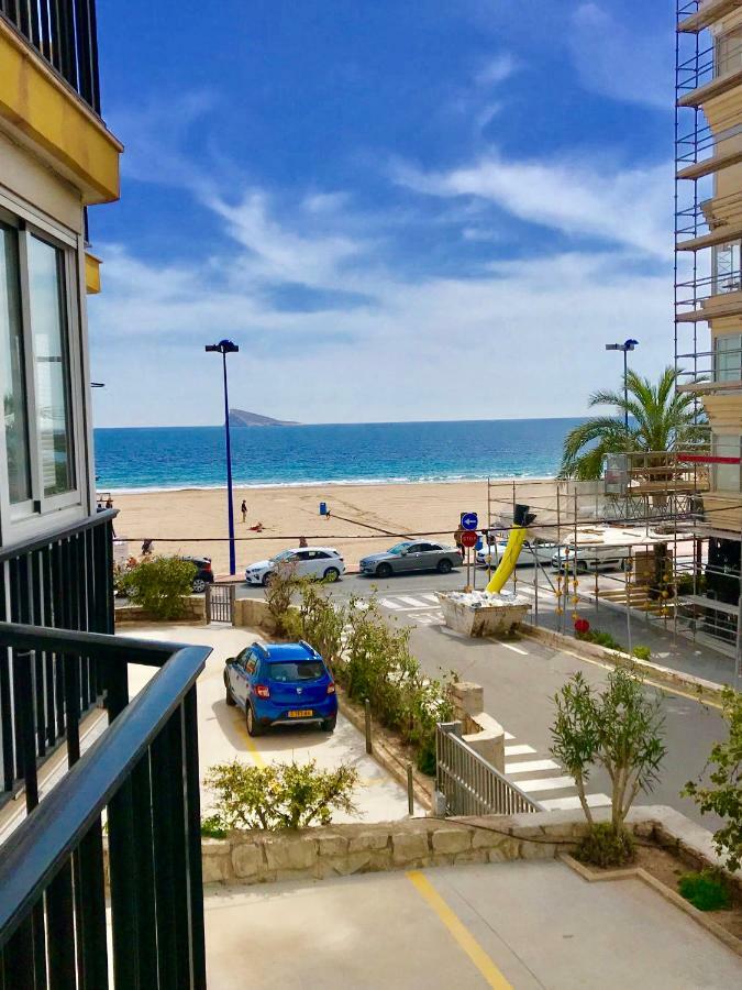 Neptuno On The Beach Бенидорм Экстерьер фото